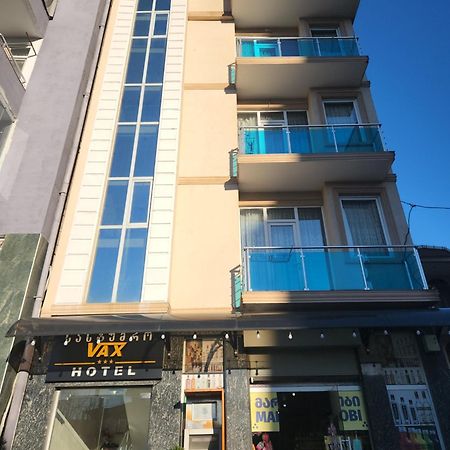 Hotel Vaxx Батуми Экстерьер фото