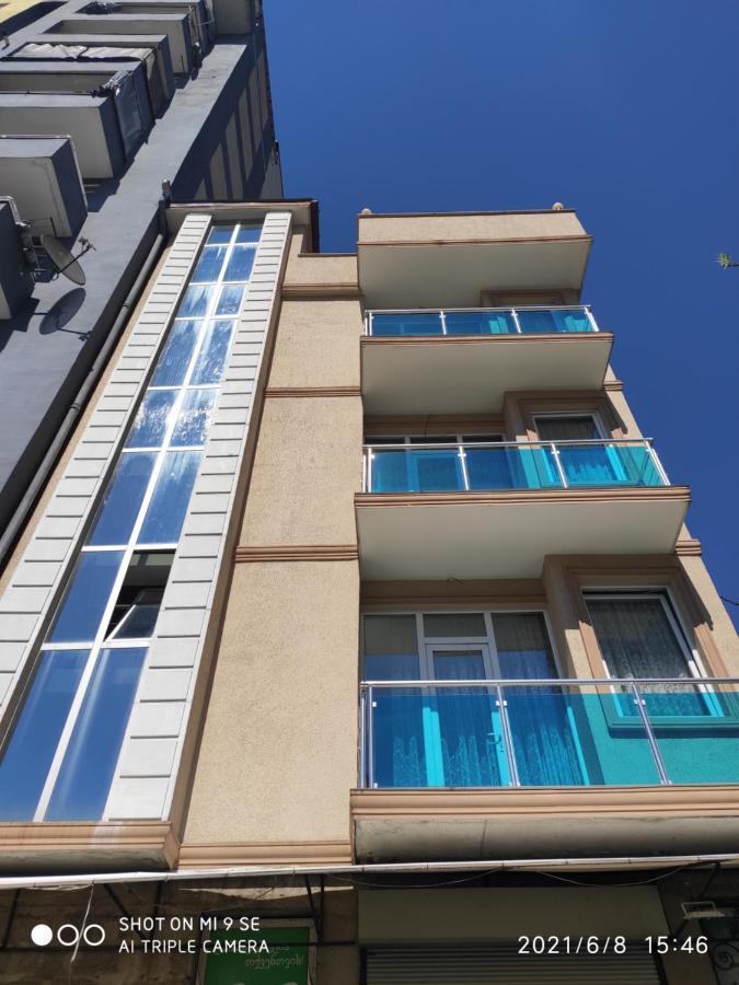 Hotel Vaxx Батуми Экстерьер фото