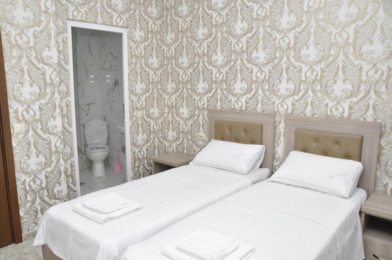 Hotel Vaxx Батуми Экстерьер фото